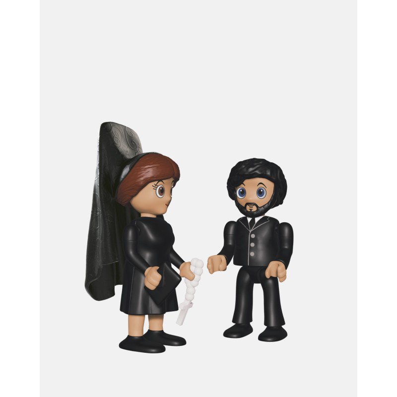 Juguetes Semana Santa Artabán: mujer de mantilla y hombre de traje