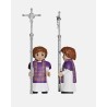 Juguetes Semana Santa Artabán: acólitos morados con cruz parroquial y ciriales
